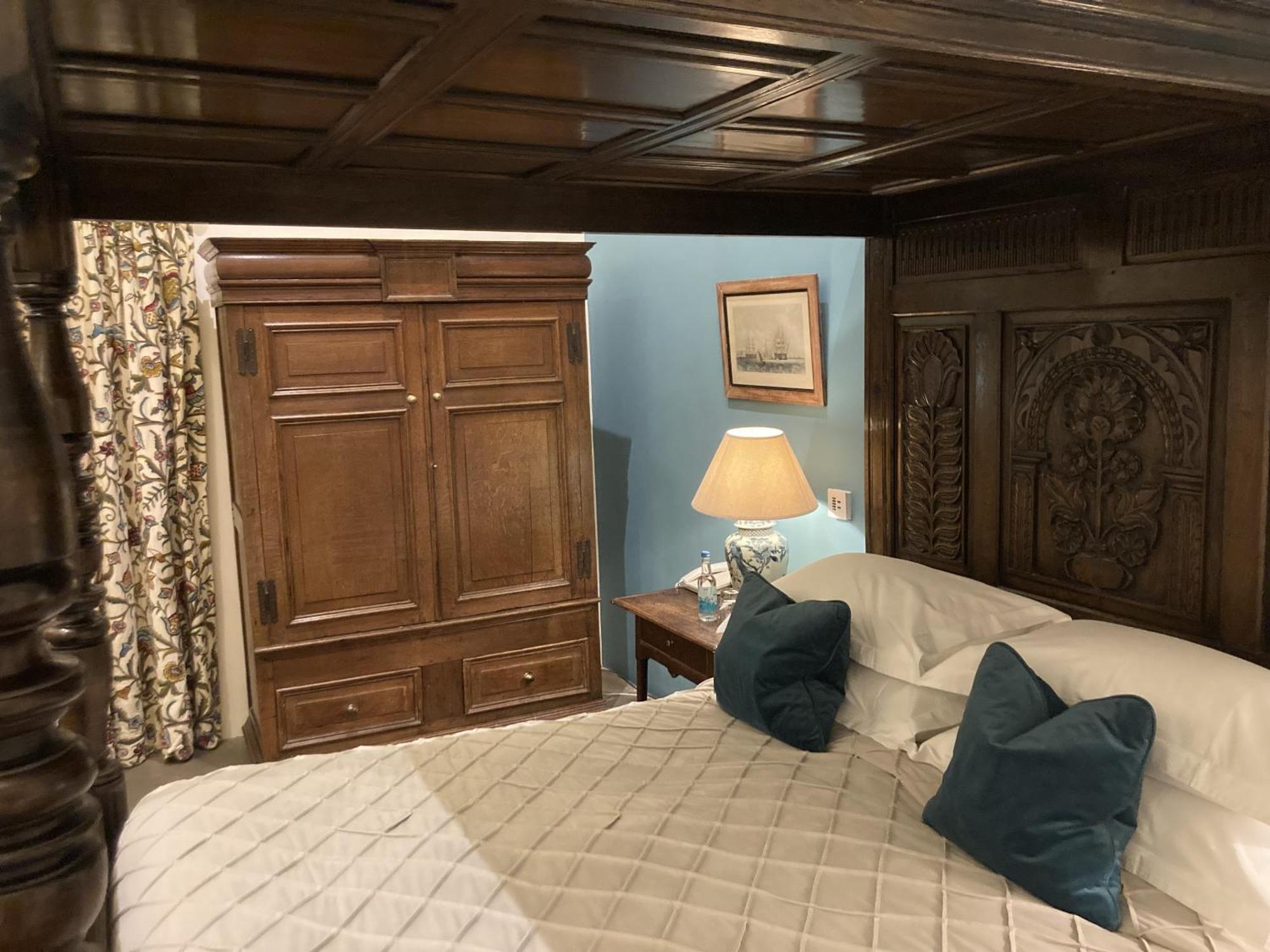 Old Downton Lodge Ludlow Δωμάτιο φωτογραφία