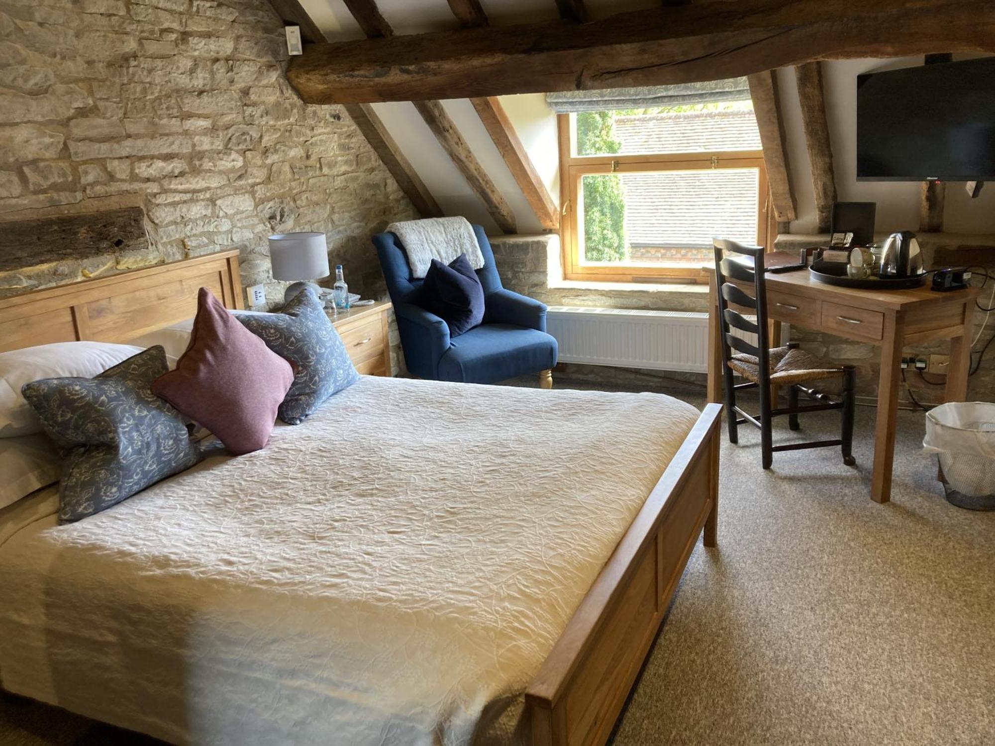 Old Downton Lodge Ludlow Δωμάτιο φωτογραφία