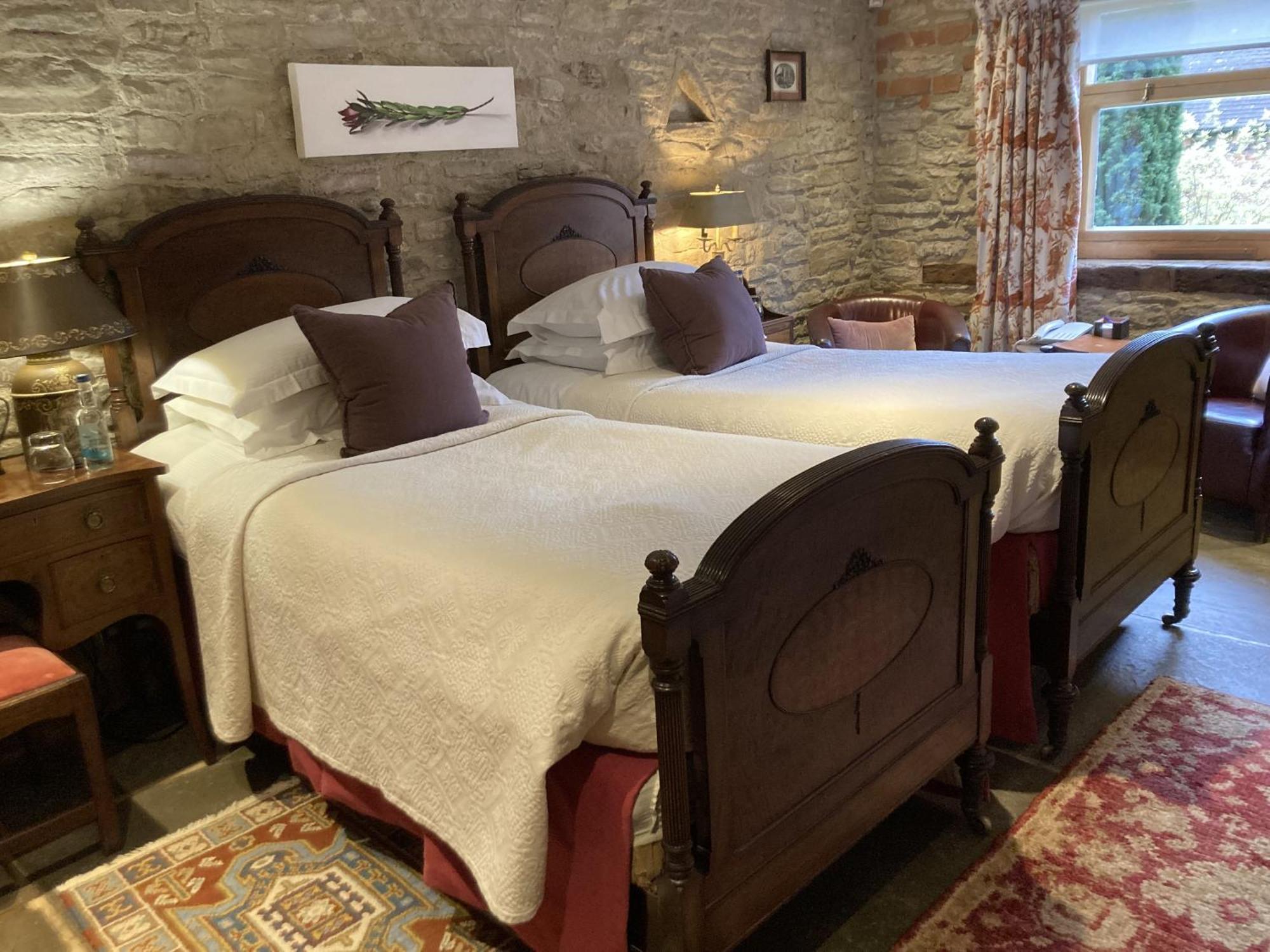 Old Downton Lodge Ludlow Δωμάτιο φωτογραφία